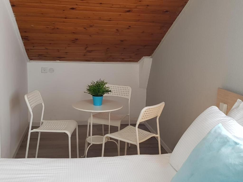 Airport Guest House Or Yehuda ภายนอก รูปภาพ
